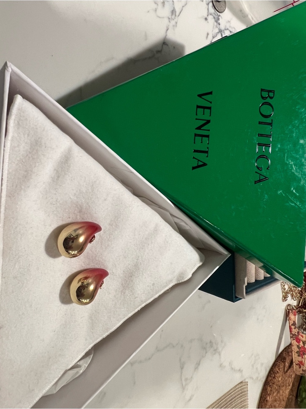 Bottega Veneta Gold and Red Gradient Teardrop Stud Earrings - Picture 2 of 5